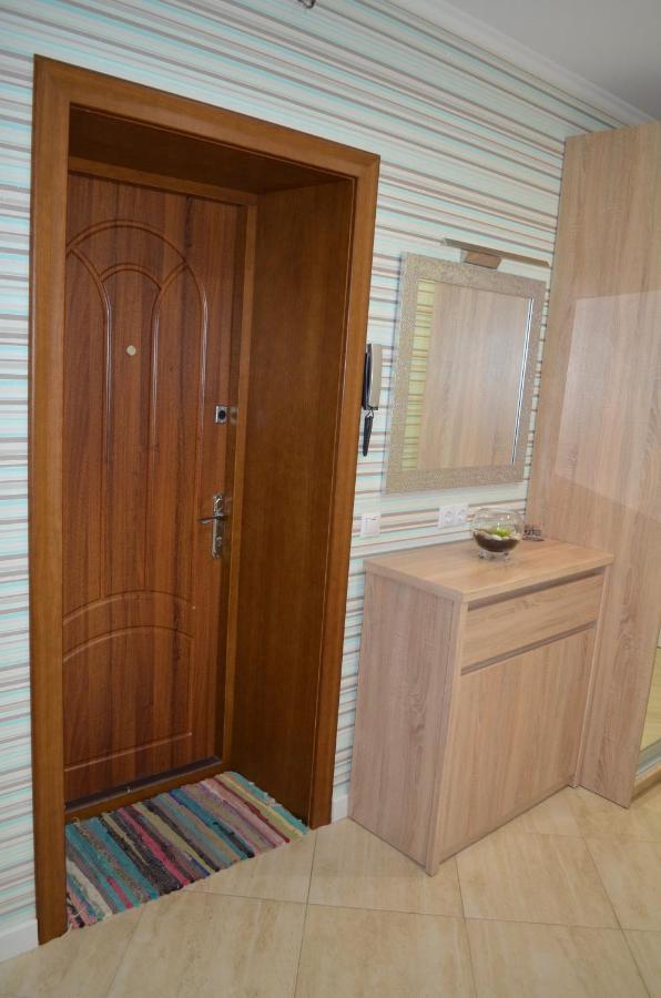 Apartment On Getmana Vigovskogo 49 Rivne Zewnętrze zdjęcie